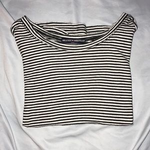 Brandy Melville tee